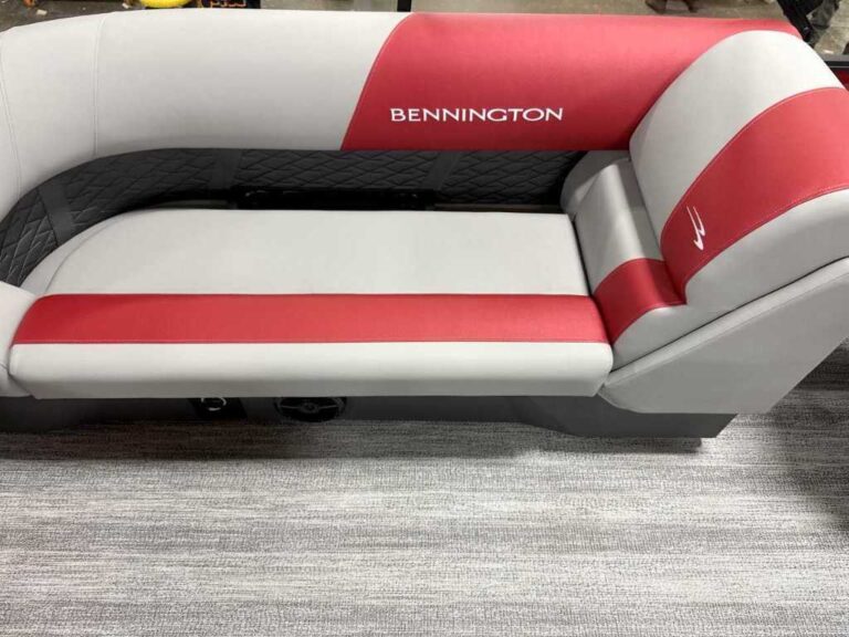 2026 Bennington 22SSR - SPS - Premium - Blackout US-ETWS9540K526 [photo 7]